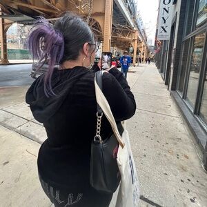 Meet your Posher, Briana